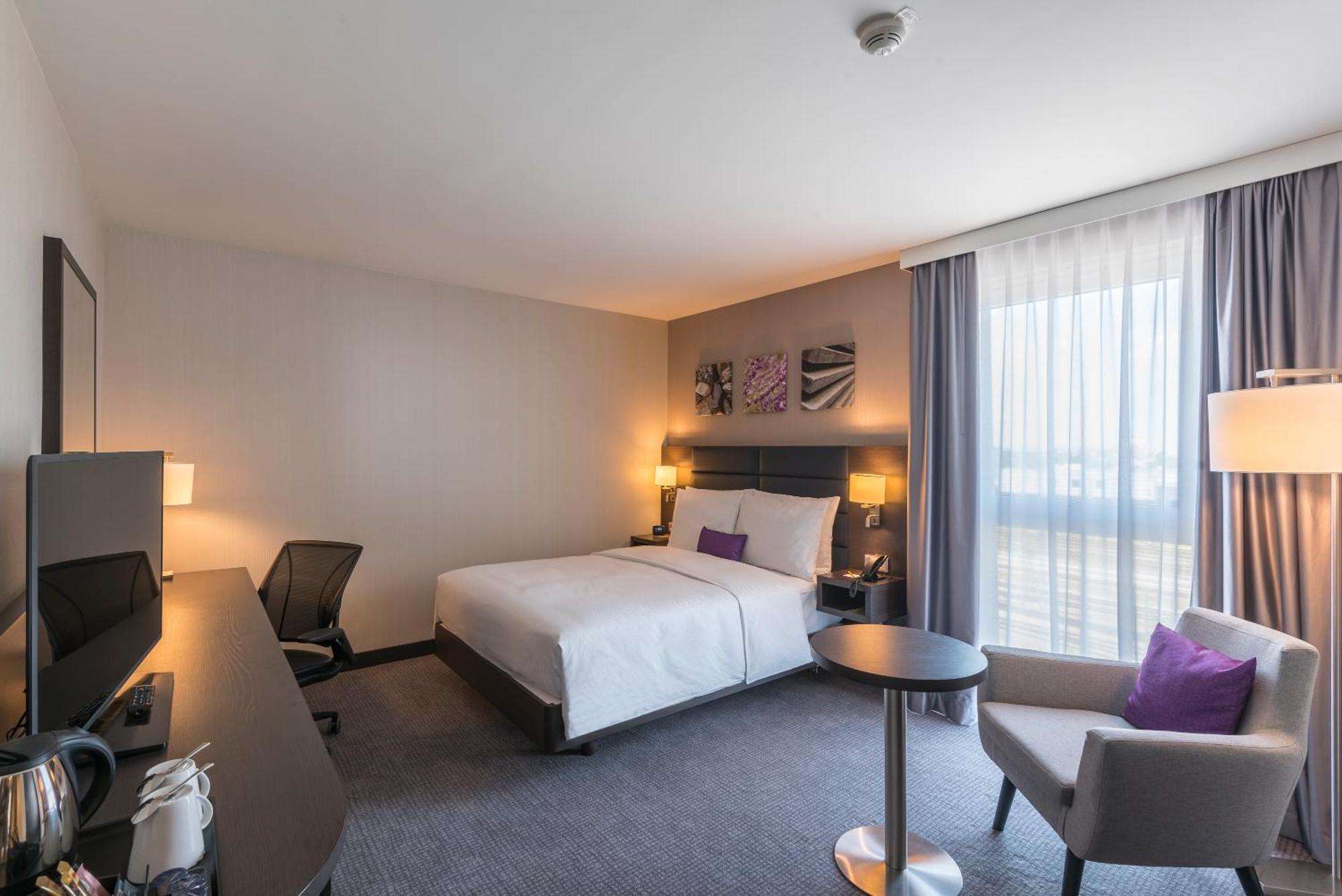 Superior Zimmer mit Kingsize-Bett