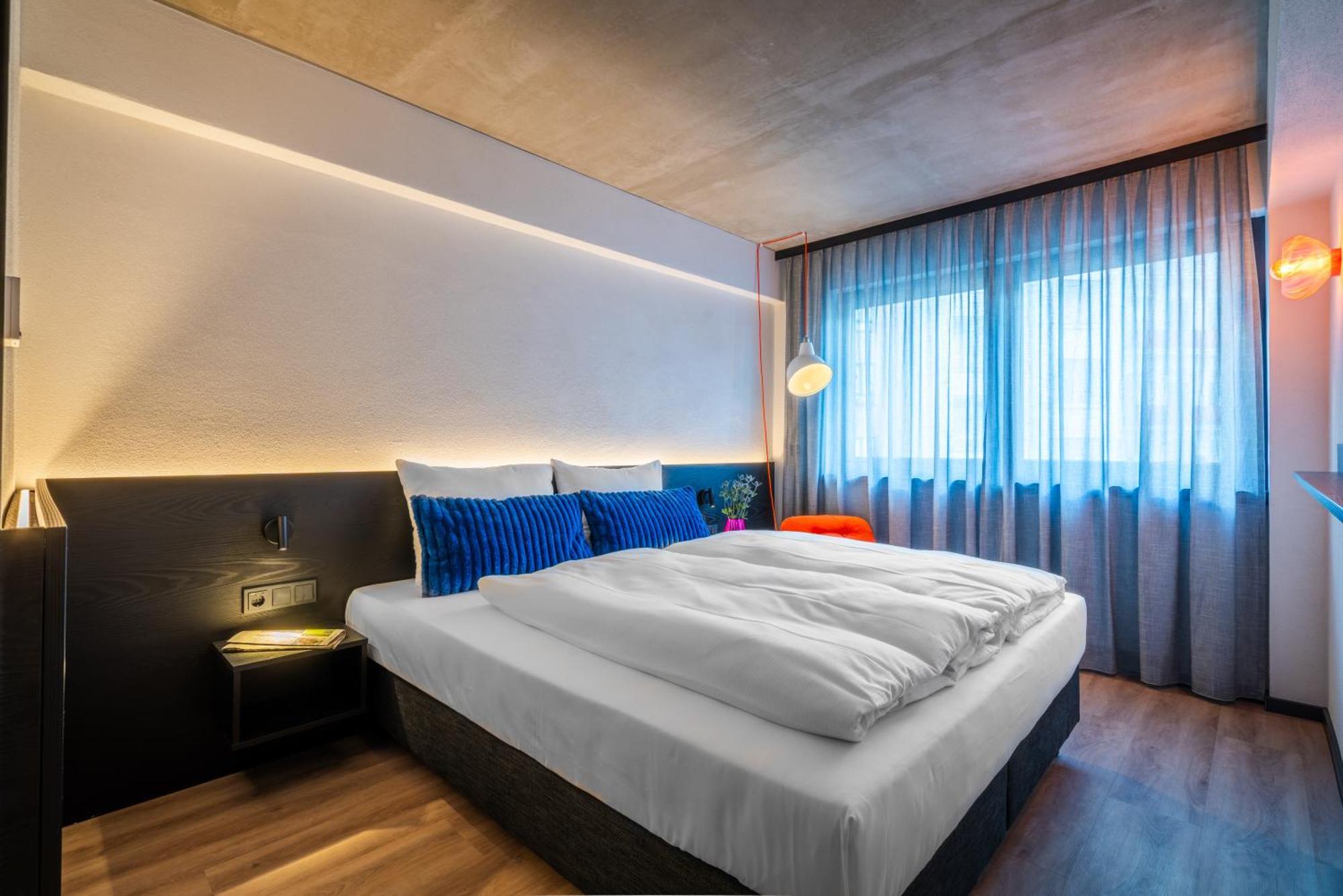Junior Suite,1770822538:JPEG