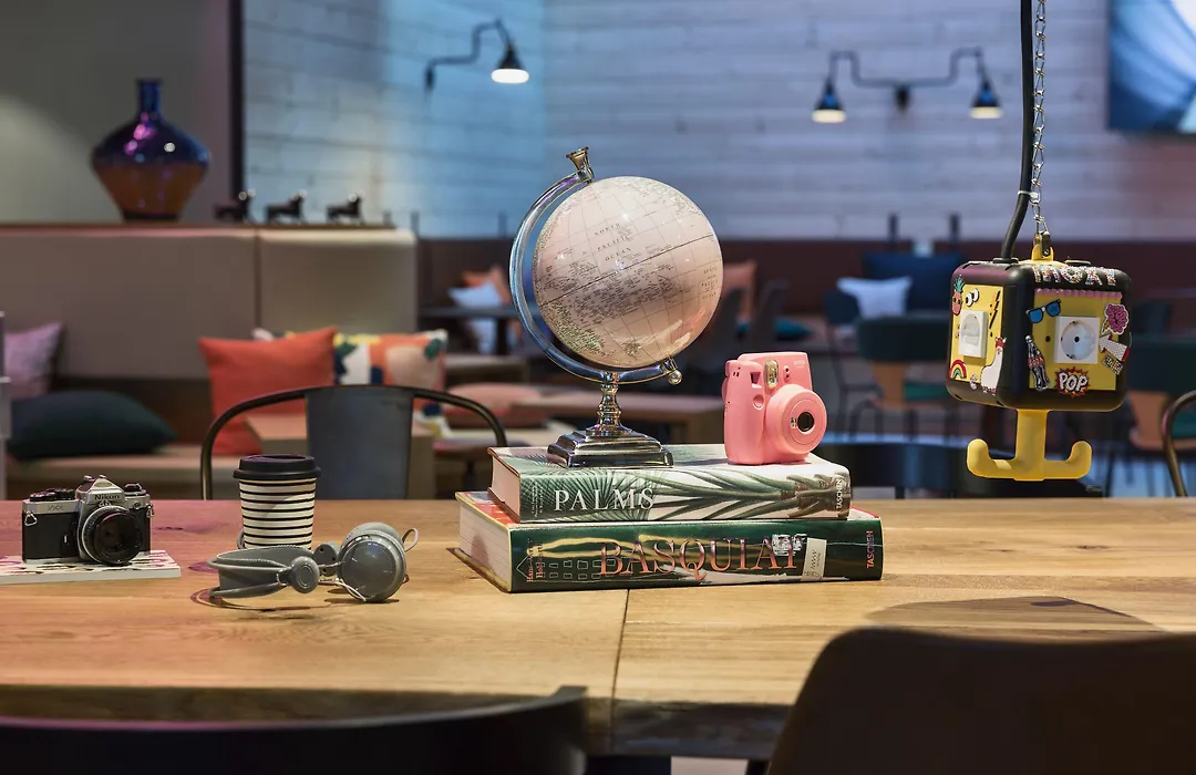 Moxy Frankfurt City Center-1
